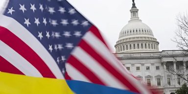 RAZOM ІНІЦІЮВАВ ЛИСТ КОЛИШНІХ ВИСОКОПОСАДОВЦІВ США ДО БАЙДЕНА ІЗ ЗАКЛИКОМ ЗНЯТИ ОБМЕЖЕННЯ НА ВИКОРИСТАННЯ АМЕРИКАНСЬКОЇ ЗБРОЇ